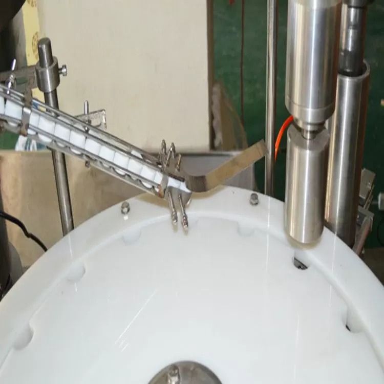 آلة السد زجاجة الفولاذ المقاوم للصدأ المستخدمة في الطب